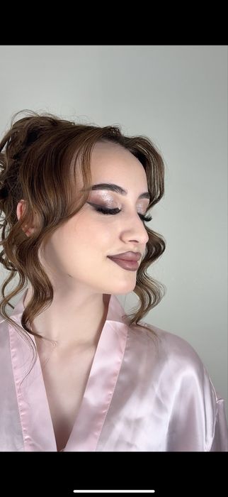 Макияж+укладка=8000тг