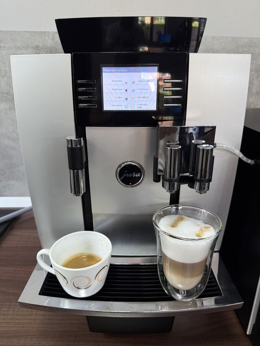 Expresor espresor tonomat aparat de cafea jura giga x3c garantie 6luni