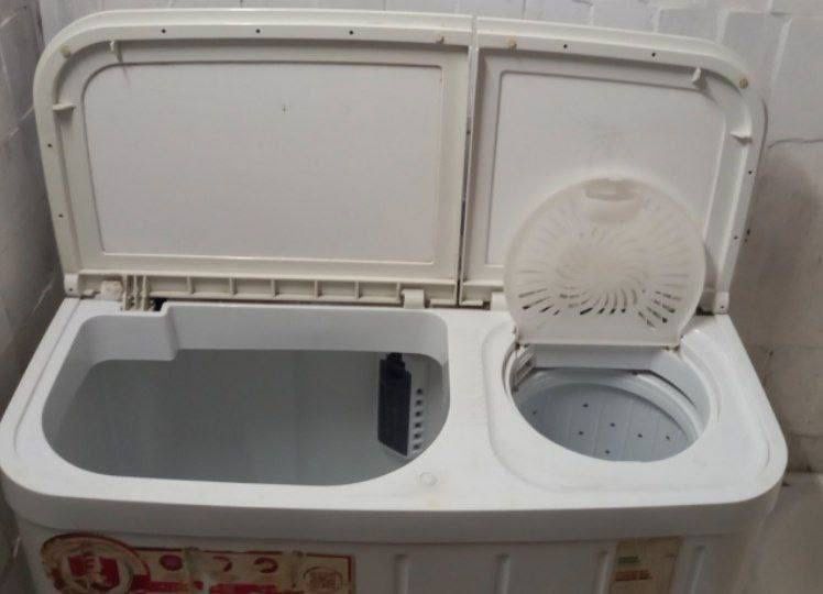 Полуавтоматная машинка