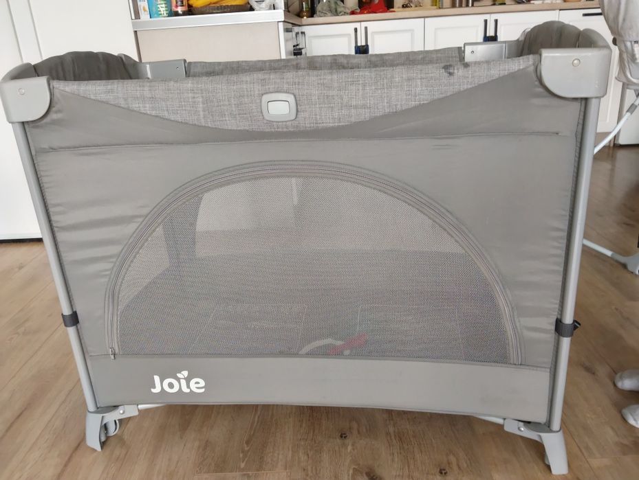 Бебешка кошара на две нива Joie