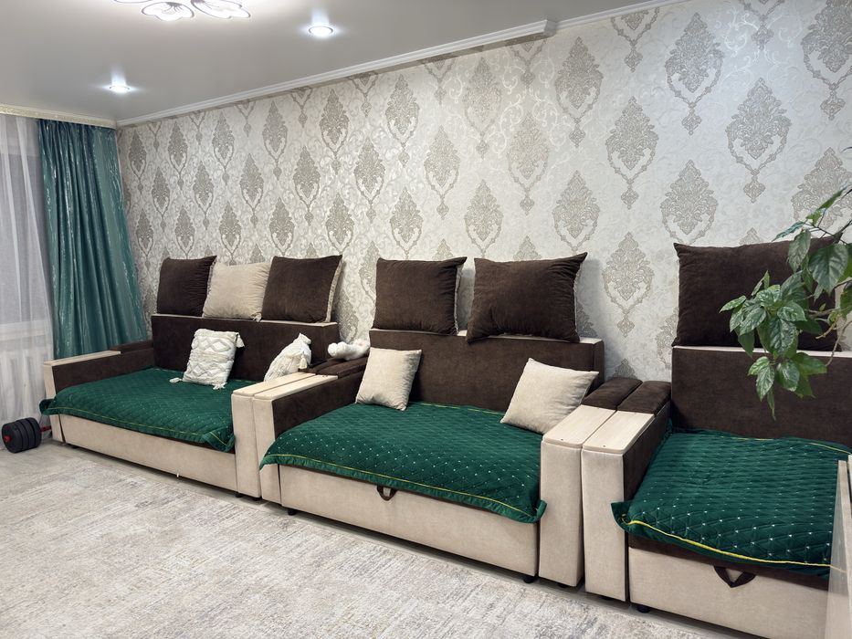 Продом мягкий уголок 2+1