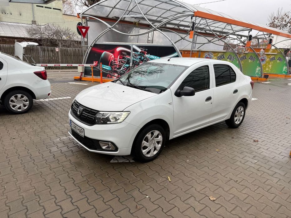Dacia Logan Primul propietar vand dacia logan stare buna. Masina ruleaza in fiecar