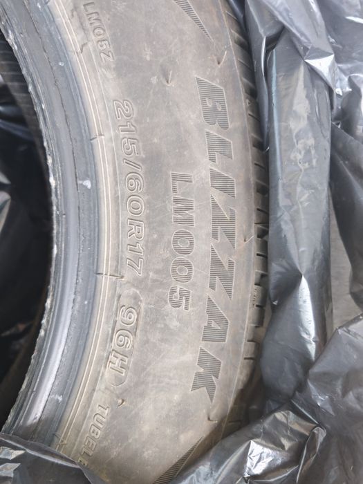 Cauciucuri iarna Bridgestone Blizzak LM005