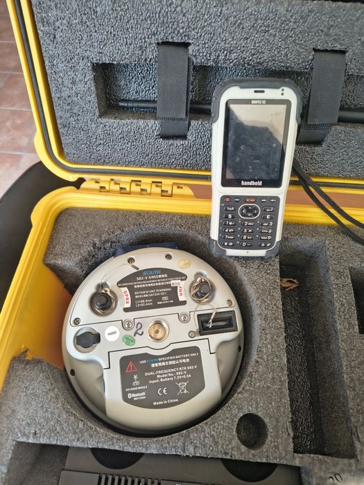 Echipament GNSS South S82V