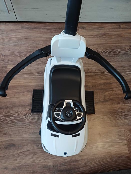 Кола Ride-On Mercedes Бял