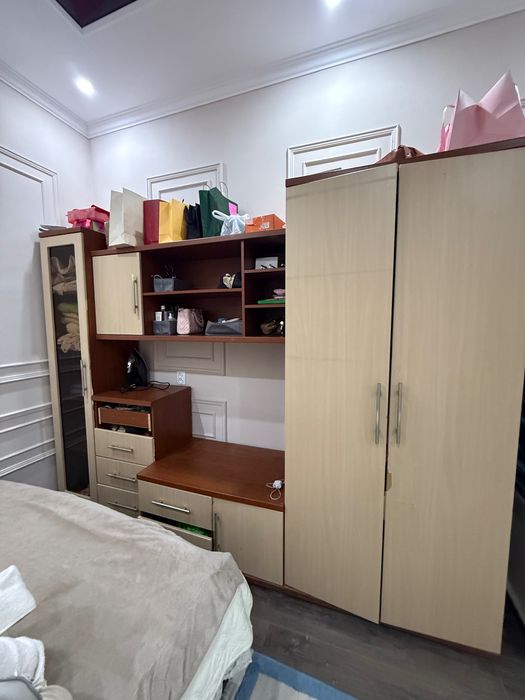 Продается шкаф и кровать уступка есть