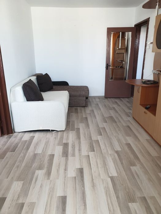 Închiriez apartament 2 camere