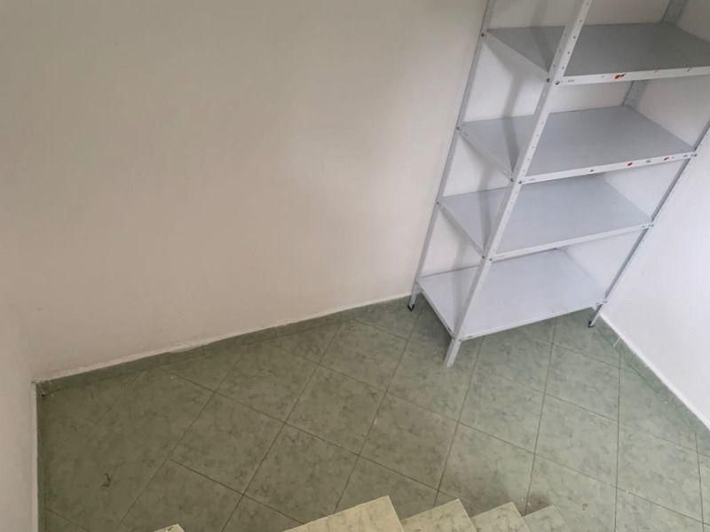 Магазин под наем в Център