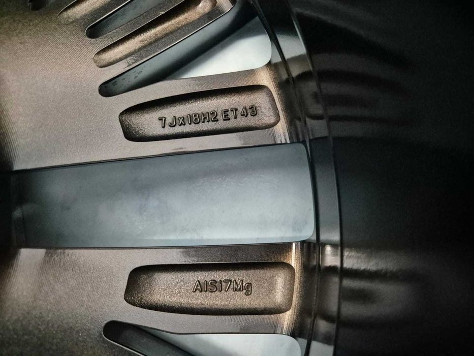 Jante 18 inch Originale VW Tiguan 2 5NA AllSpace R18 Nizza Graphit