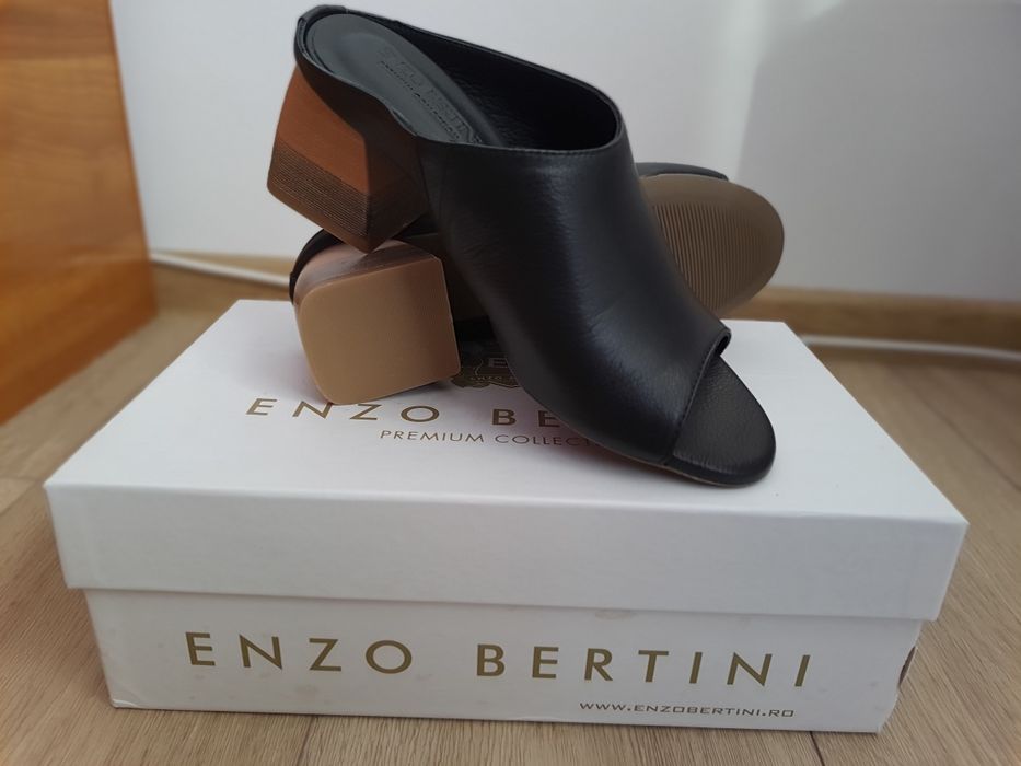 Vând saboți piele Benvenuti