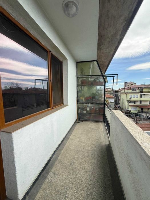 Продава се Четиристаен апартамент в Пловдив, Гагарин - 96 кв.м за 2256 €/кв.м - Снимка #13