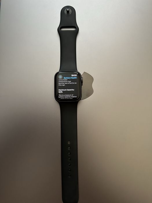 Apple Watch 4 40mm GPS, Aluminium Case, Sports Band