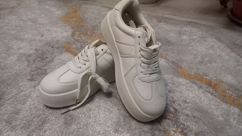 Продам кожаную обувь