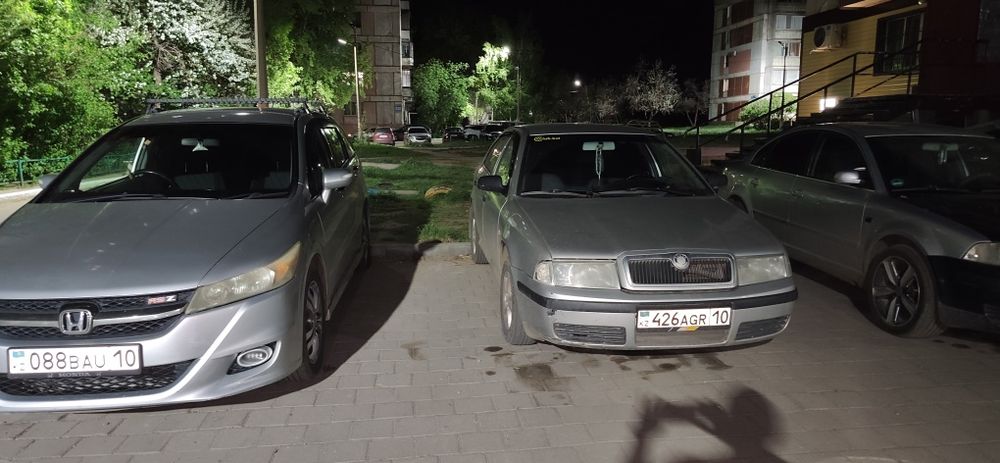Продам Шкоду А4.