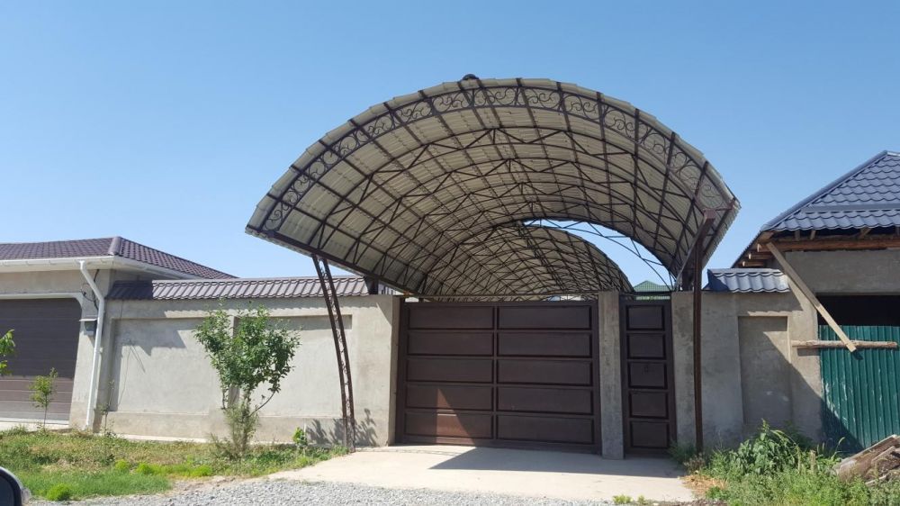 Дом продается, район Самал-2, в конце улицы Казиева, эитный район