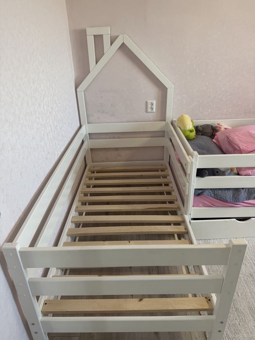 Продам б/у кровать