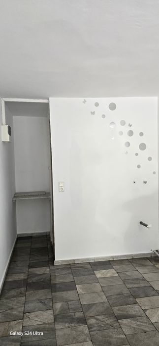 Дава се под наем Офис в Пловдив, Коматевски възел - 20 кв.м за 153 € - Снимка #1