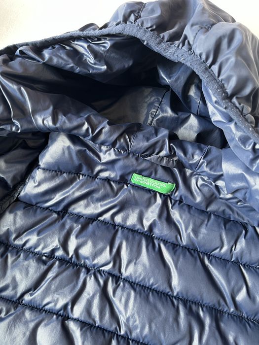 Преходно олекотено яке Benetton 104