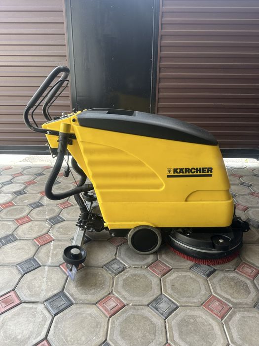 Поломоечная машина Karcher BD 530