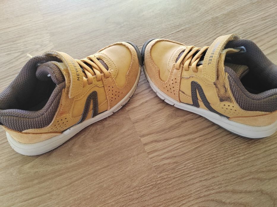 Adidași Decathlon 28