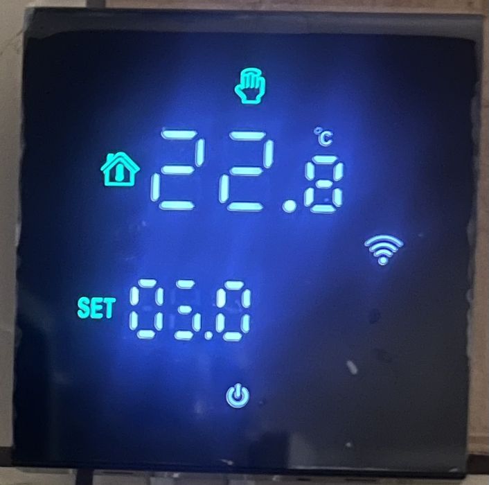 Digital thermosta penru centala