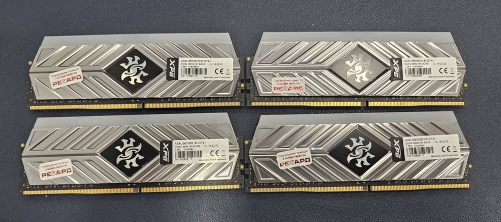 XPG DD4 32 gb 3600 mhz (4 штуки)