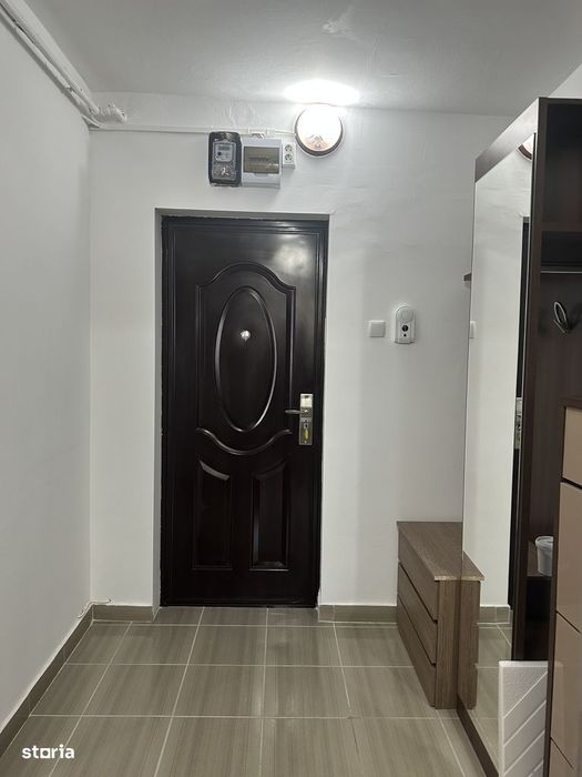 Campina - ap. 2 cam - renovat/mobilat - 400 Euro/Luna