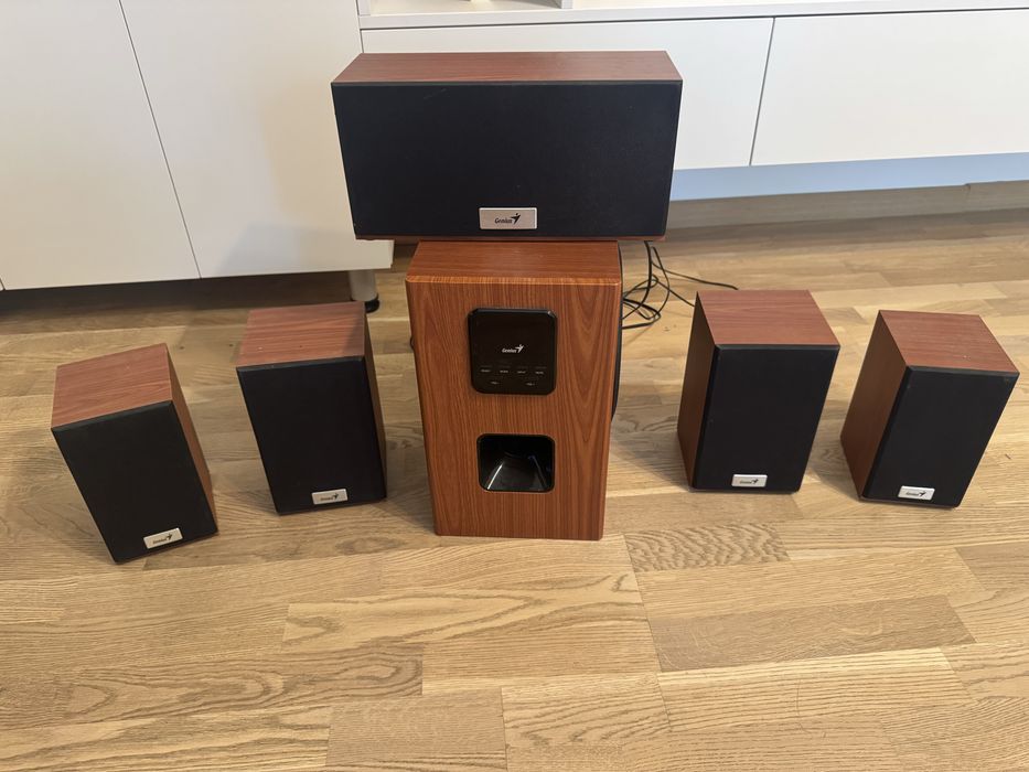 Vand sistem Home Theatre Genius 5.1