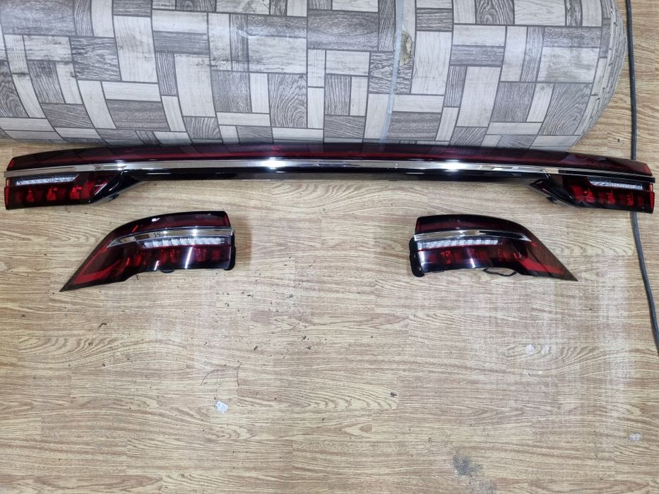 Задний фонарь  Geely monjaro