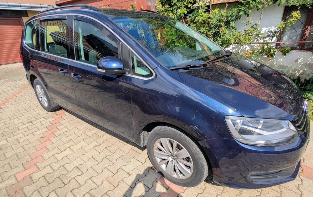 VOLKSWAGEN Sharan