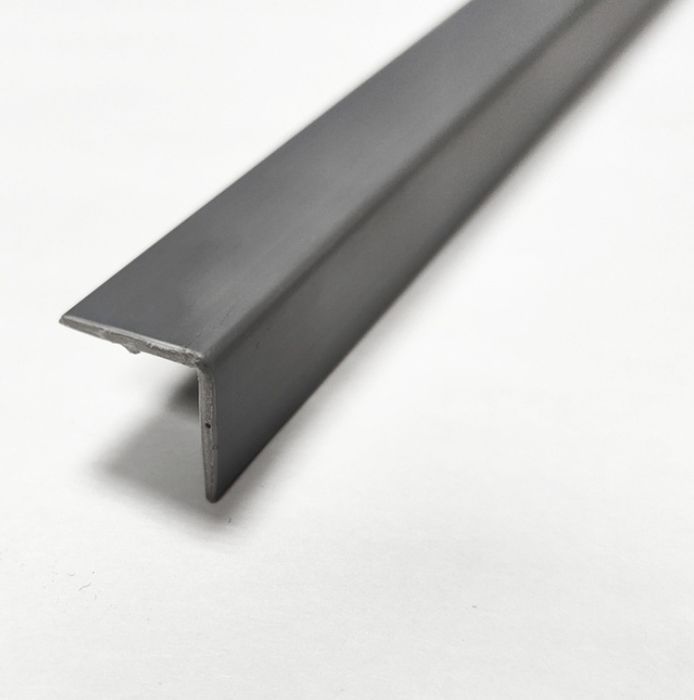 Угол на откосы. Венге