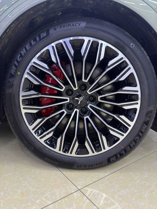 Voyah Free Plus — Premium gibrid | Rasmiy diler