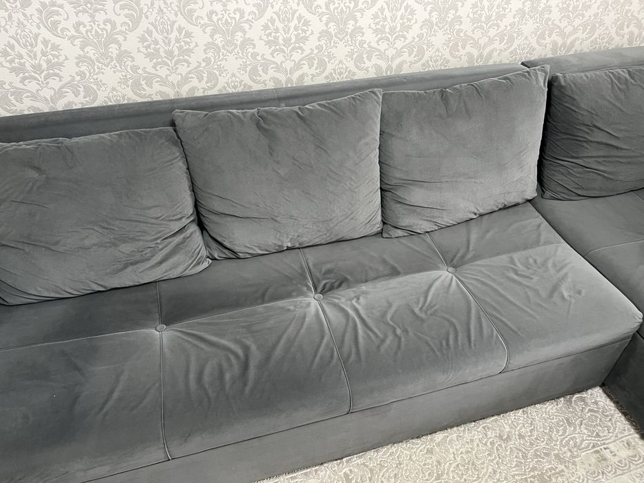 Продам диван угловой