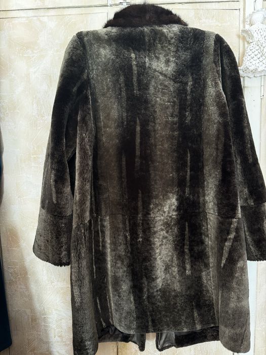 Продам мутоновую шубу