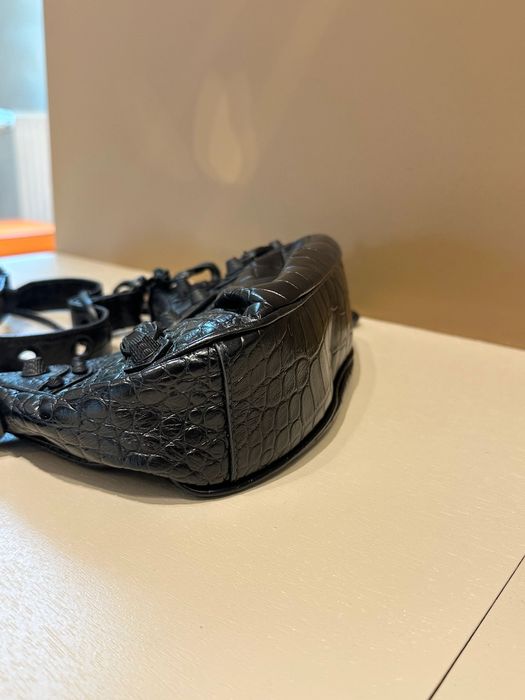 Оригинална Balenciaga Le Cagole XS