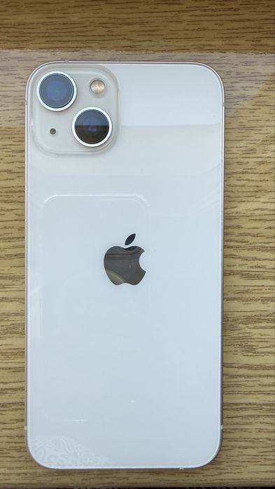Продам Iphone 13