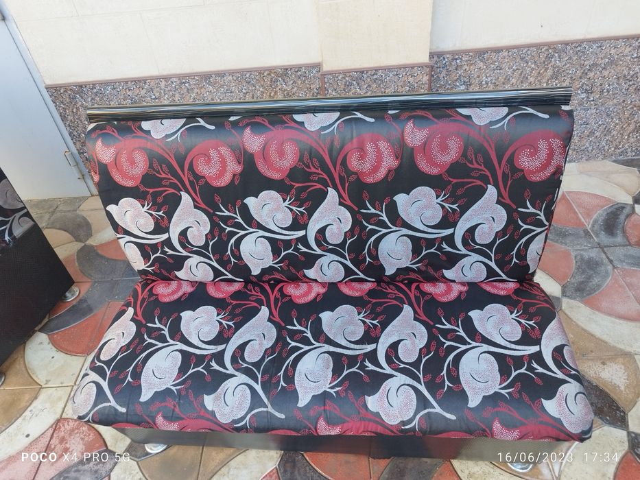 Gilam yuvish turgan joyida va olib ketib yuvish