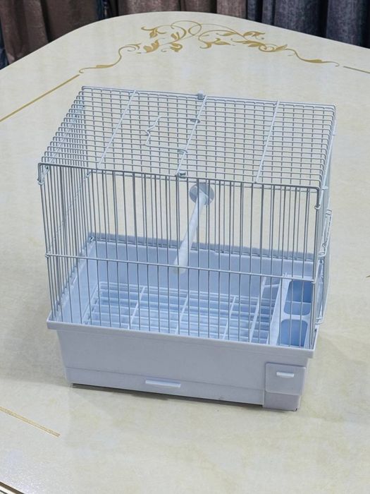 Qushlar qafaslari, Sayratma qafaslar