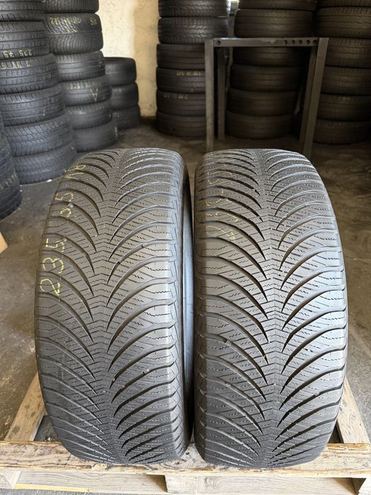 2 anvelope all season 235/55/18 , GoodYear , 5.8 mm