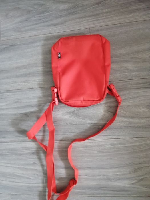 borseta nike portocalie