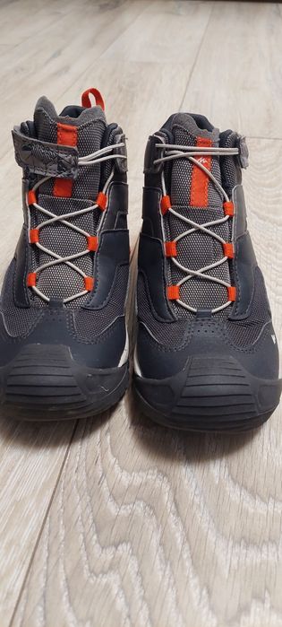 Bocanci Impermeabili, mărimea 34