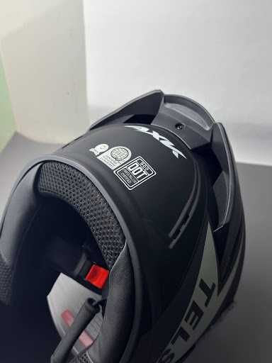 Skuter va moped uchun shlem. XITOY