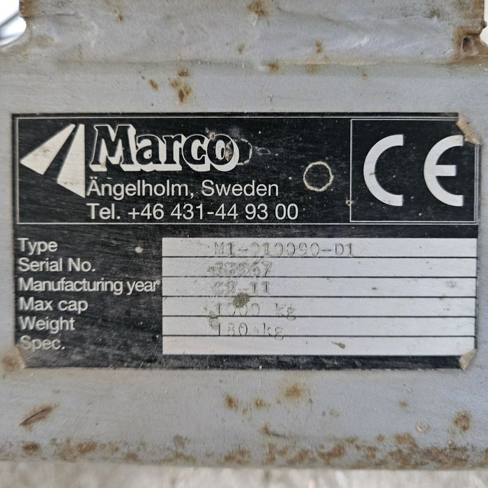 хидравлична рампа дължина 1000мм.ширина 800мм.височина 1150мм.