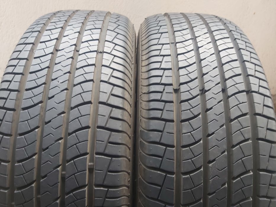 Автомобилни гуми 225 60 17 Rovelo