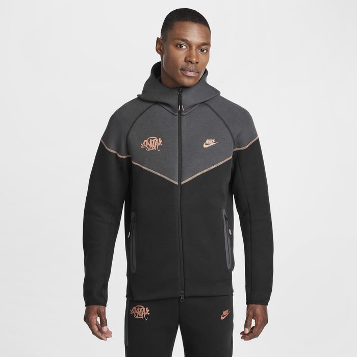 Nike tech fleece