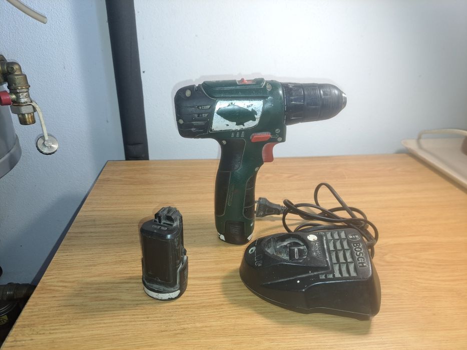 Masina Bosch înșurubat cu acumulator