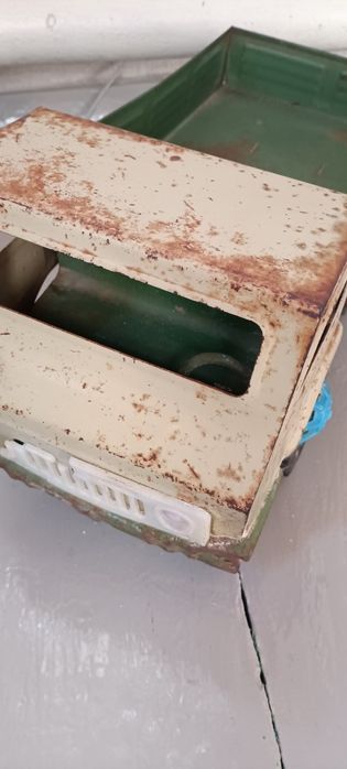 Машина игрушка из СССР винтажный