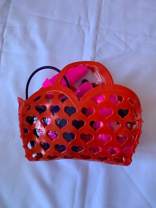 Продам игрушки новые