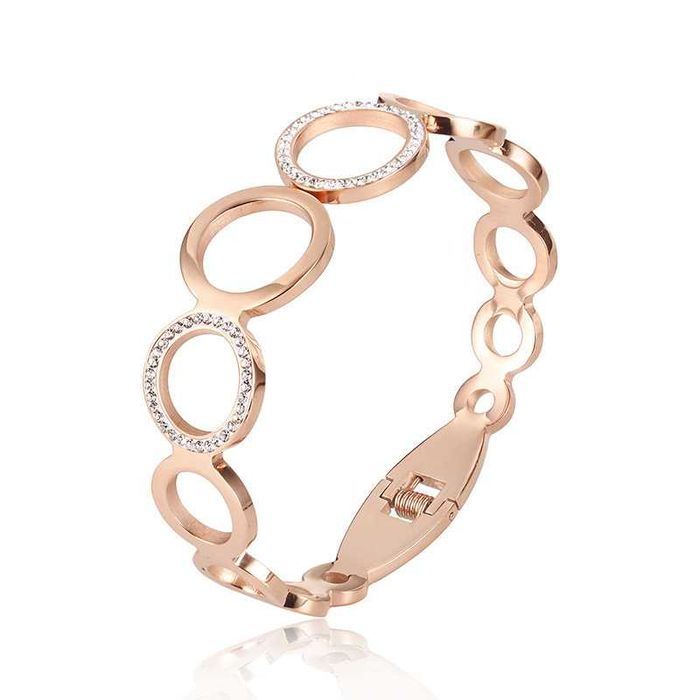 Гривни от неръждаема стомана, различни видове