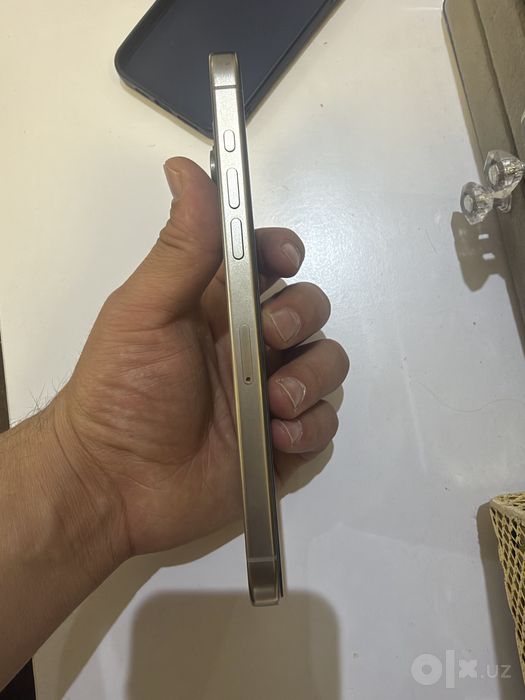 15 pro max 256 84 yomkisi idealni telfon